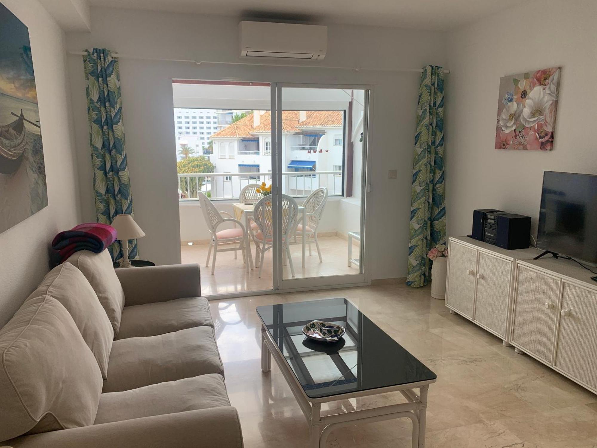 Isabel - Fuentes De Apartment *